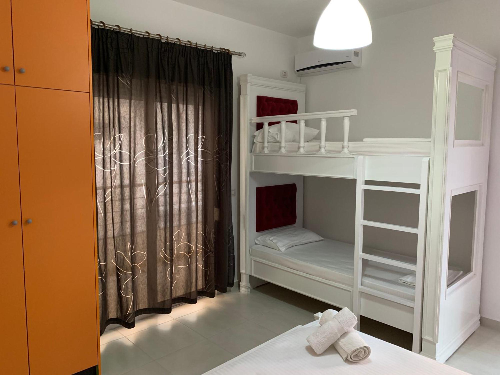 Sunny Coast Apartments Sarandë Exterior foto