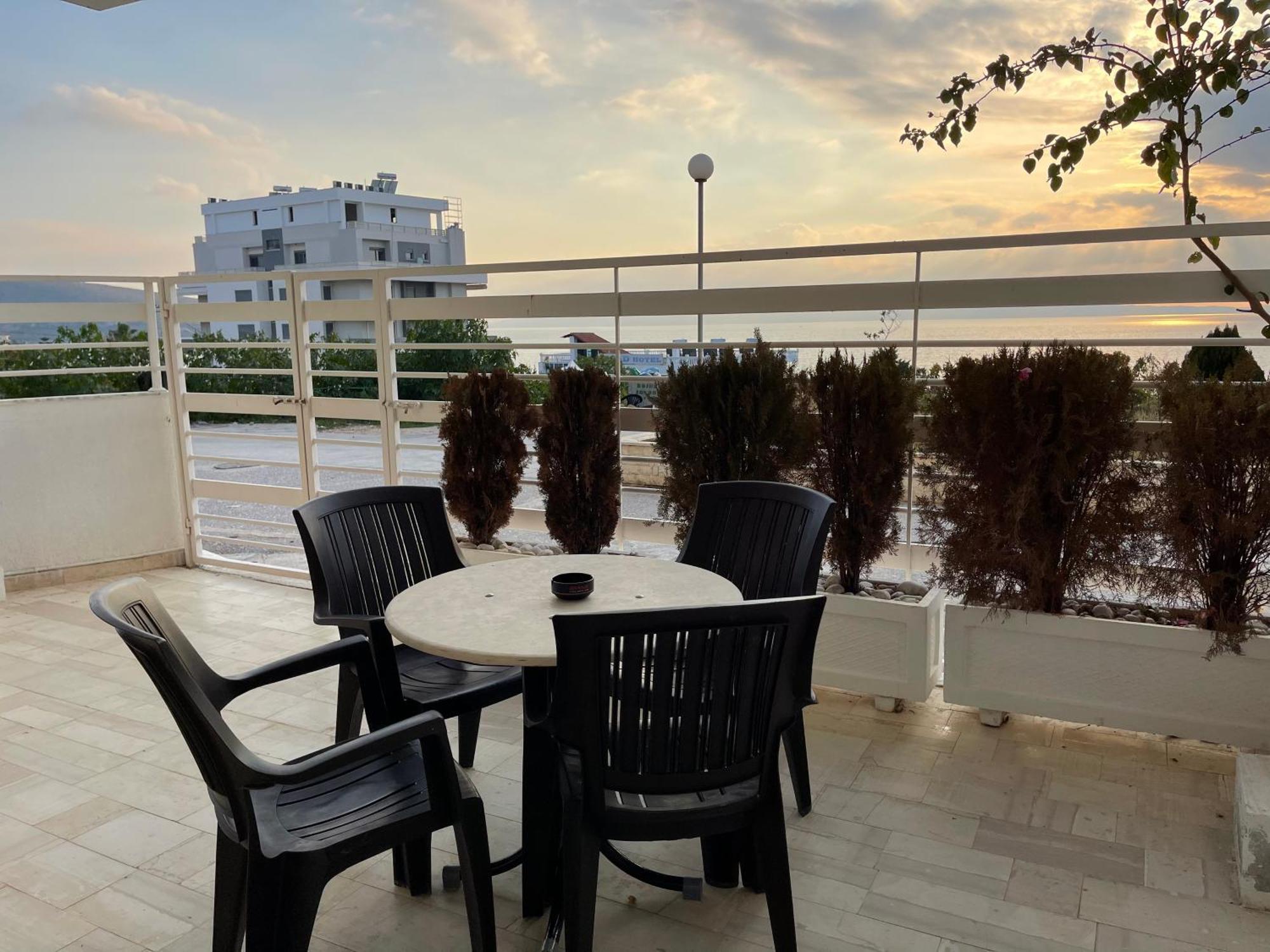 Sunny Coast Apartments Sarandë Exterior foto