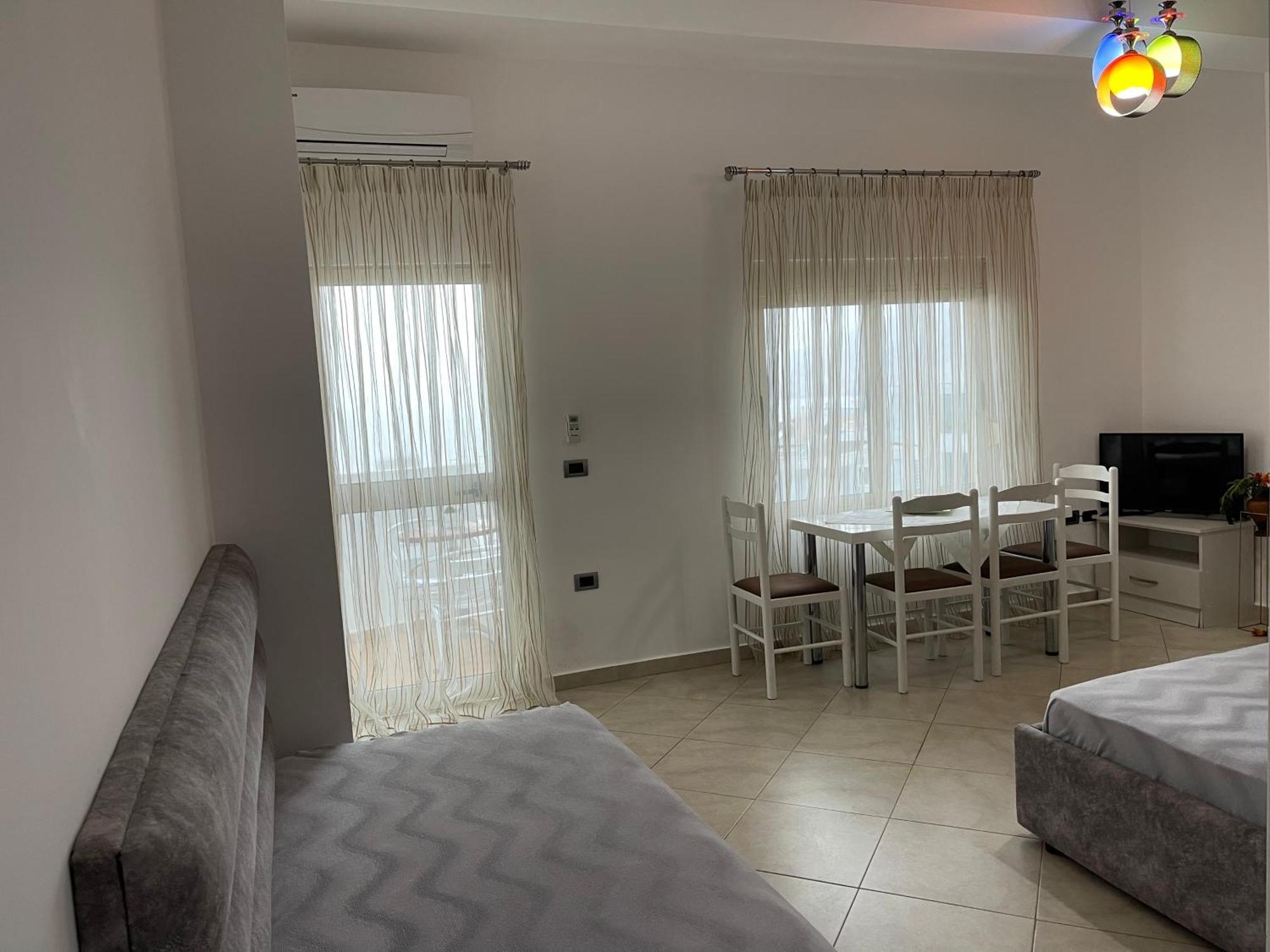 Sunny Coast Apartments Sarandë Exterior foto